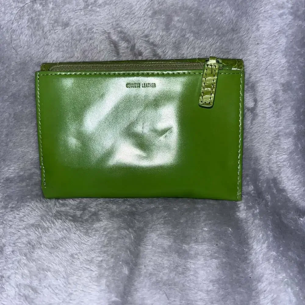 Fossil Olive Green Leather Trifold Wallet